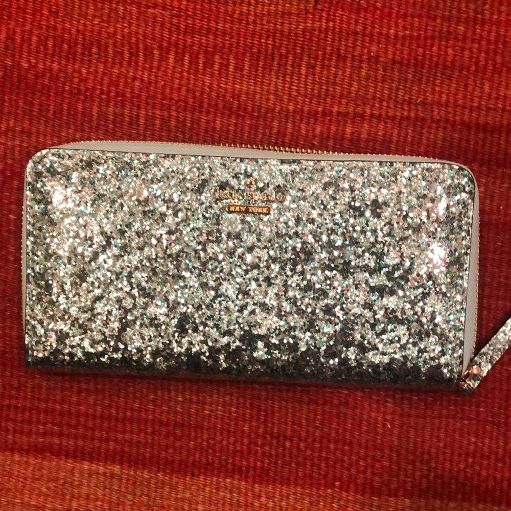 Kate Spade Clutch, never used